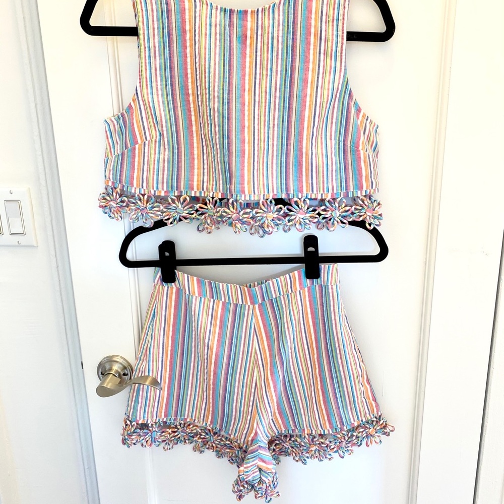 NWOT MAJORELLE Melanie Short in Rainbow XSmall - Picture 8 of 8